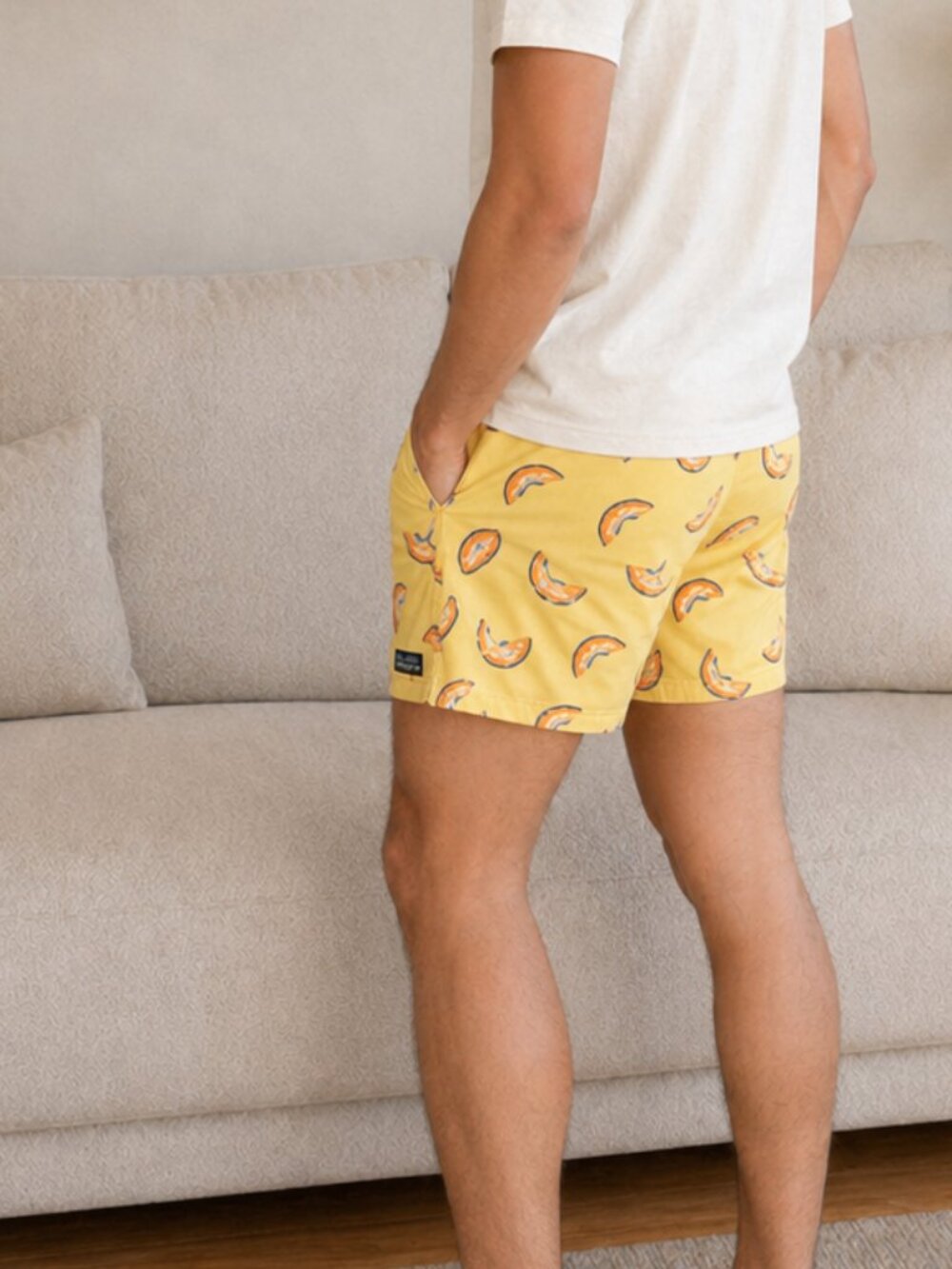 Patagonia Baggies Board Shorts Men's Small Yellow 5-in Hiking Y2K Gorpcore Fruit - Picture 7 of 8
